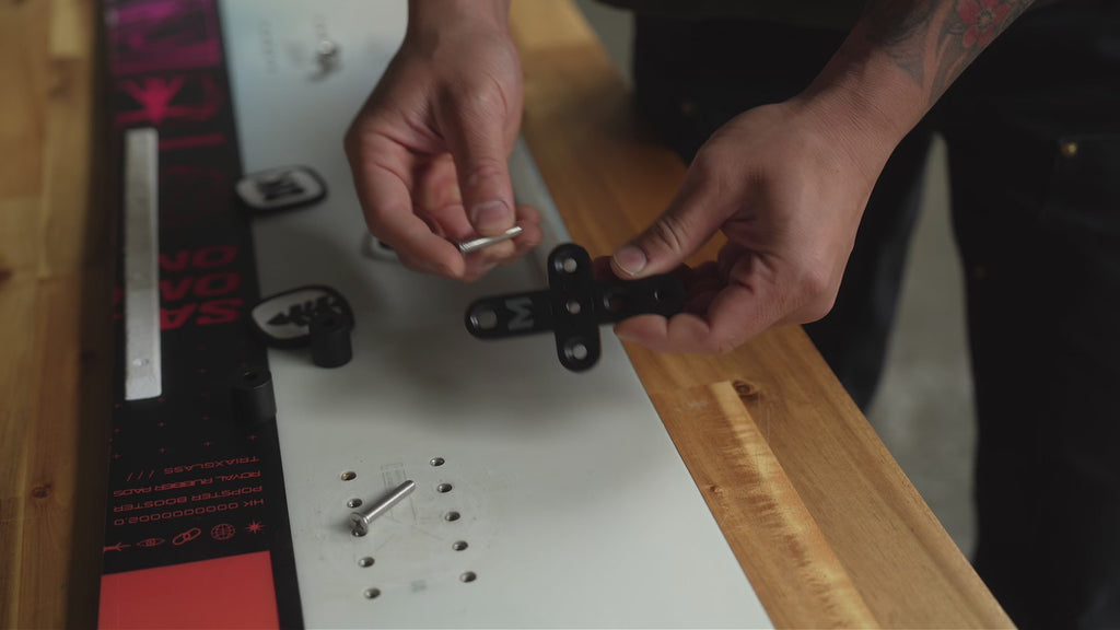 SNOWBOARD SPACERS